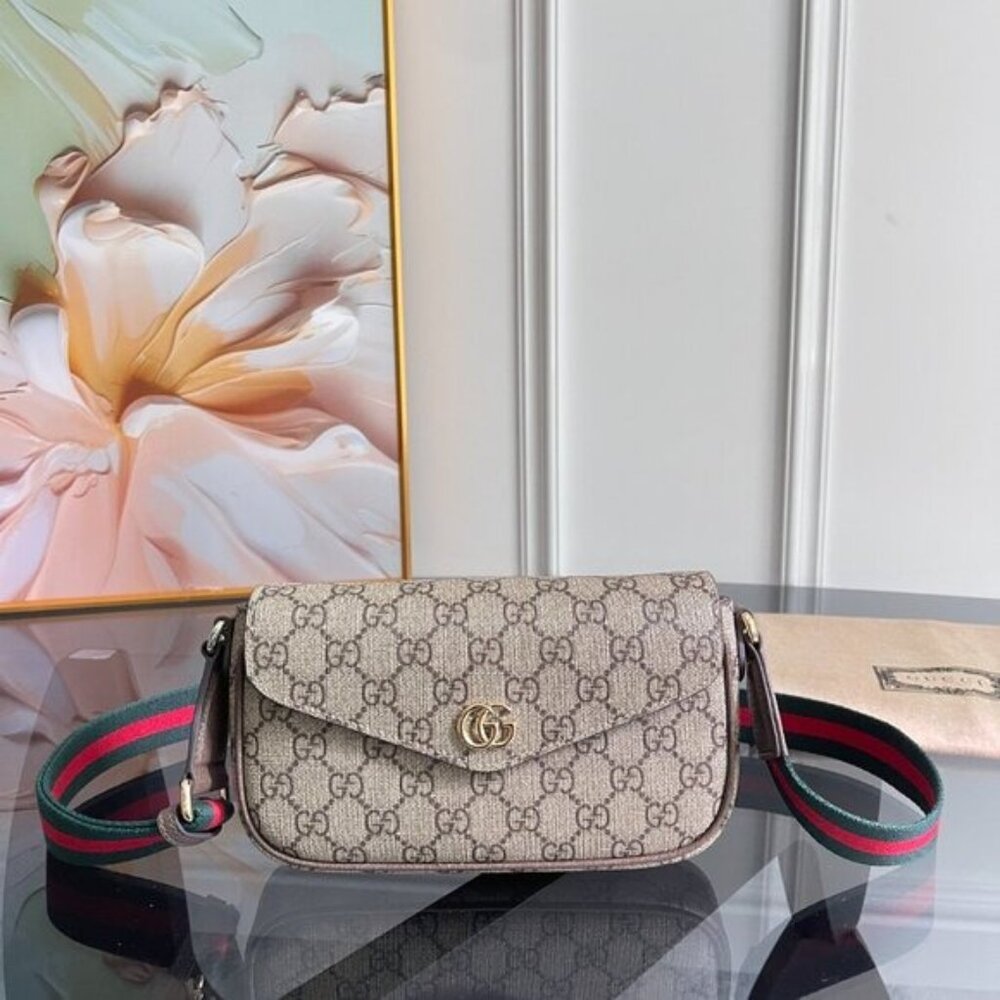 Gucci Ophidia pochette New And Authentic